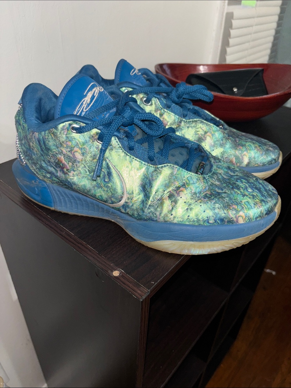 LEBRON JAMES Shoes
